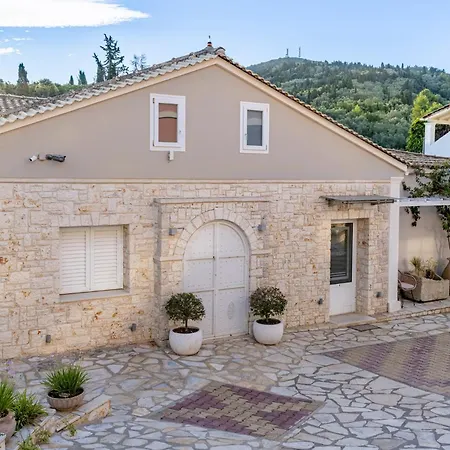 Loulass Village מלון דירות *